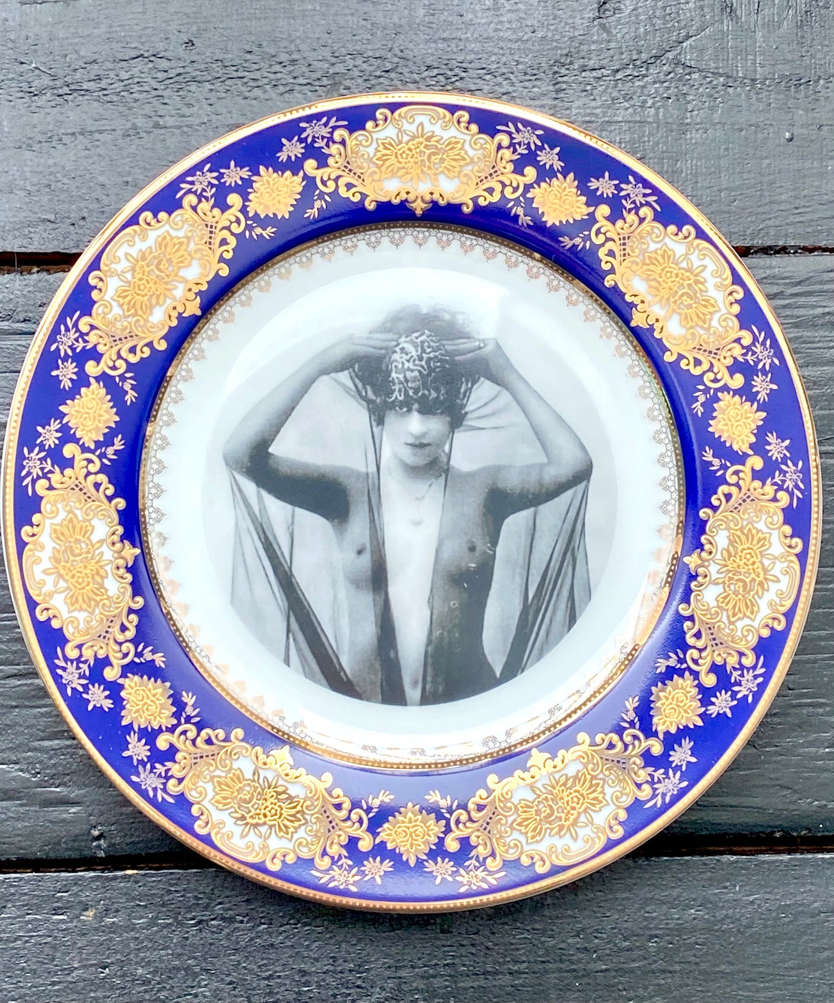 Pre-order: Midnight Seductress Salad Plate